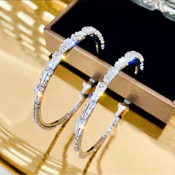 🔥925 Sterling Silver White Sapphire Hoop Earrings - Picture 6 of 15